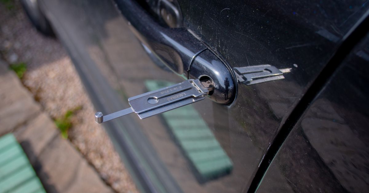Acura car key fob — Mike Locksmiths