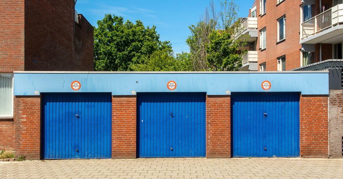 Garage Door Lock Service — Mike Locksmiths